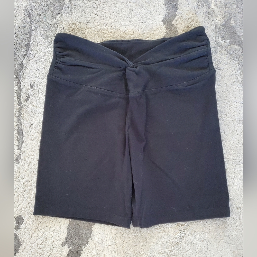PINK Twist Waistband Bike Shorts